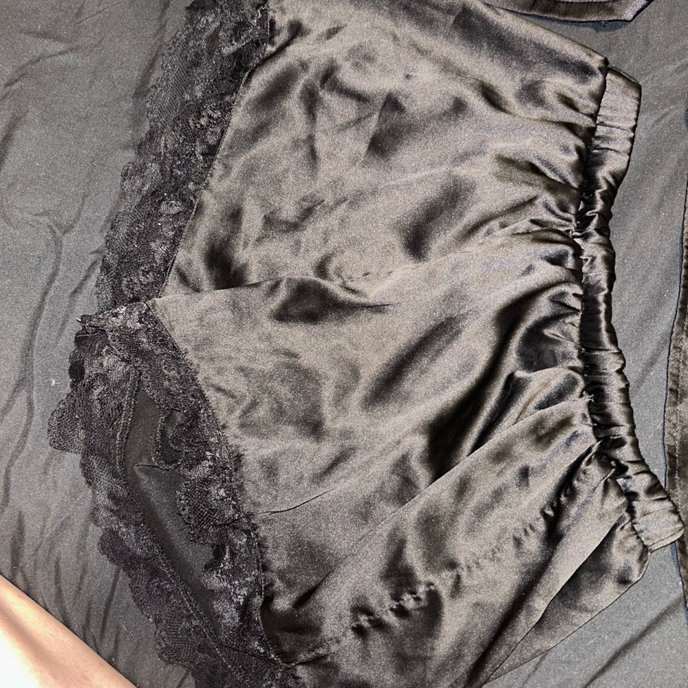 Forever21 Satin Sleep Set
